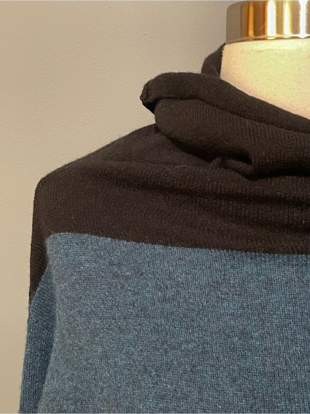 Repeat Cashmere Silver Edition Colorblock Teal & Black Cowl Neck Sweater S - Picture 3 of 14